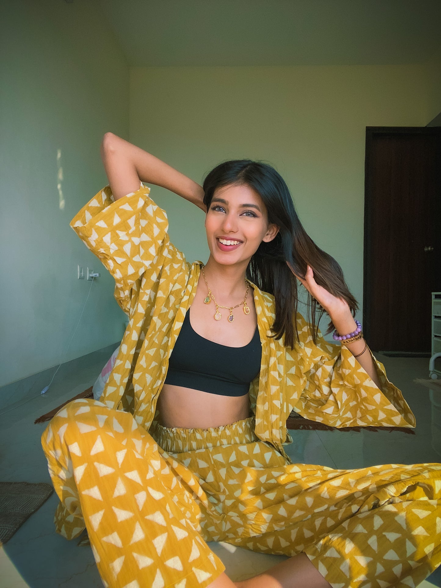 Glow Shrug And Comfy Pants Set